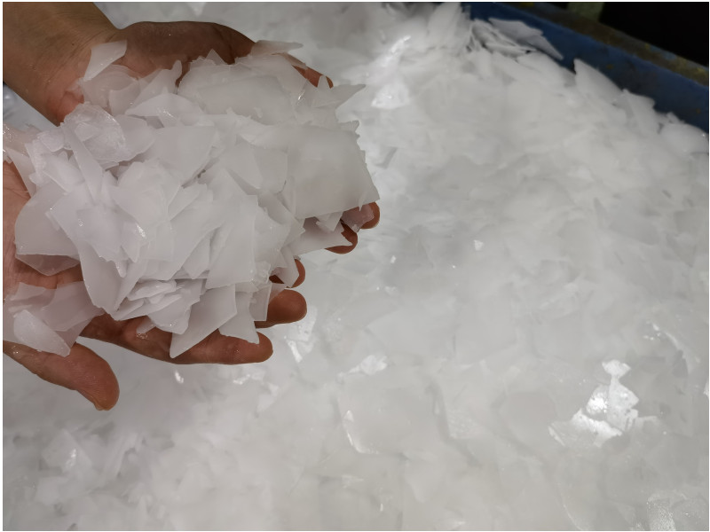 Daily output of 3 tons of water-cooled sheet ice machine commissioning completed